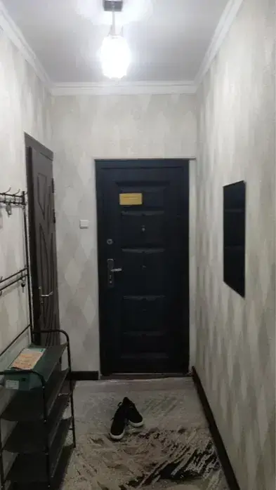 Сдается 3-комнатная квартира − 50 м²