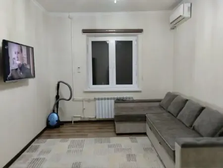 1-комнатная квартира − 40 м², 3/5 этаж