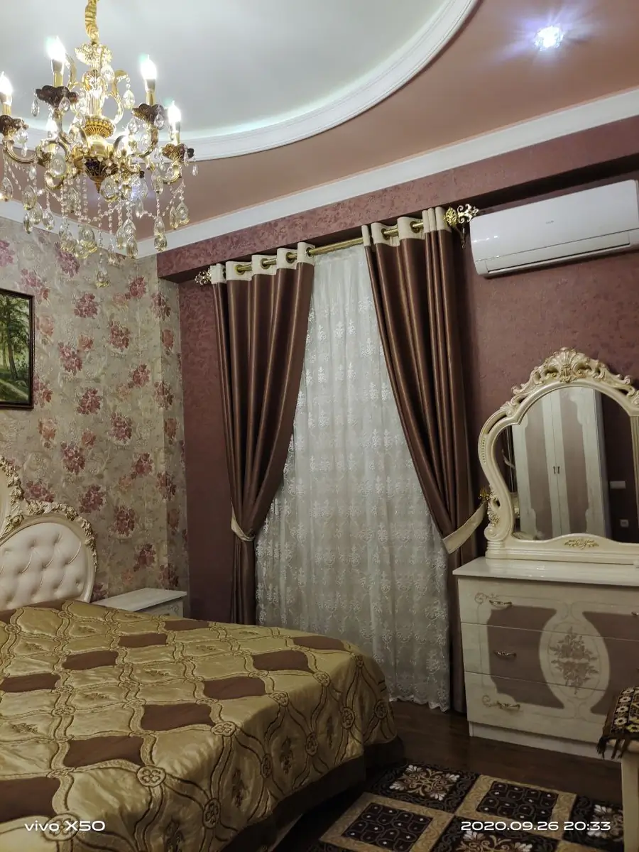 Сдается 3-комнатная квартира − 80 м²