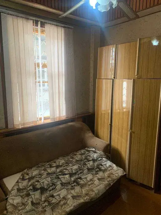 Сдается Более 5-комнатная квартира − 400 м²