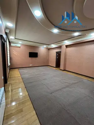 Ijaraga 2 qavatli uy − 300 m²