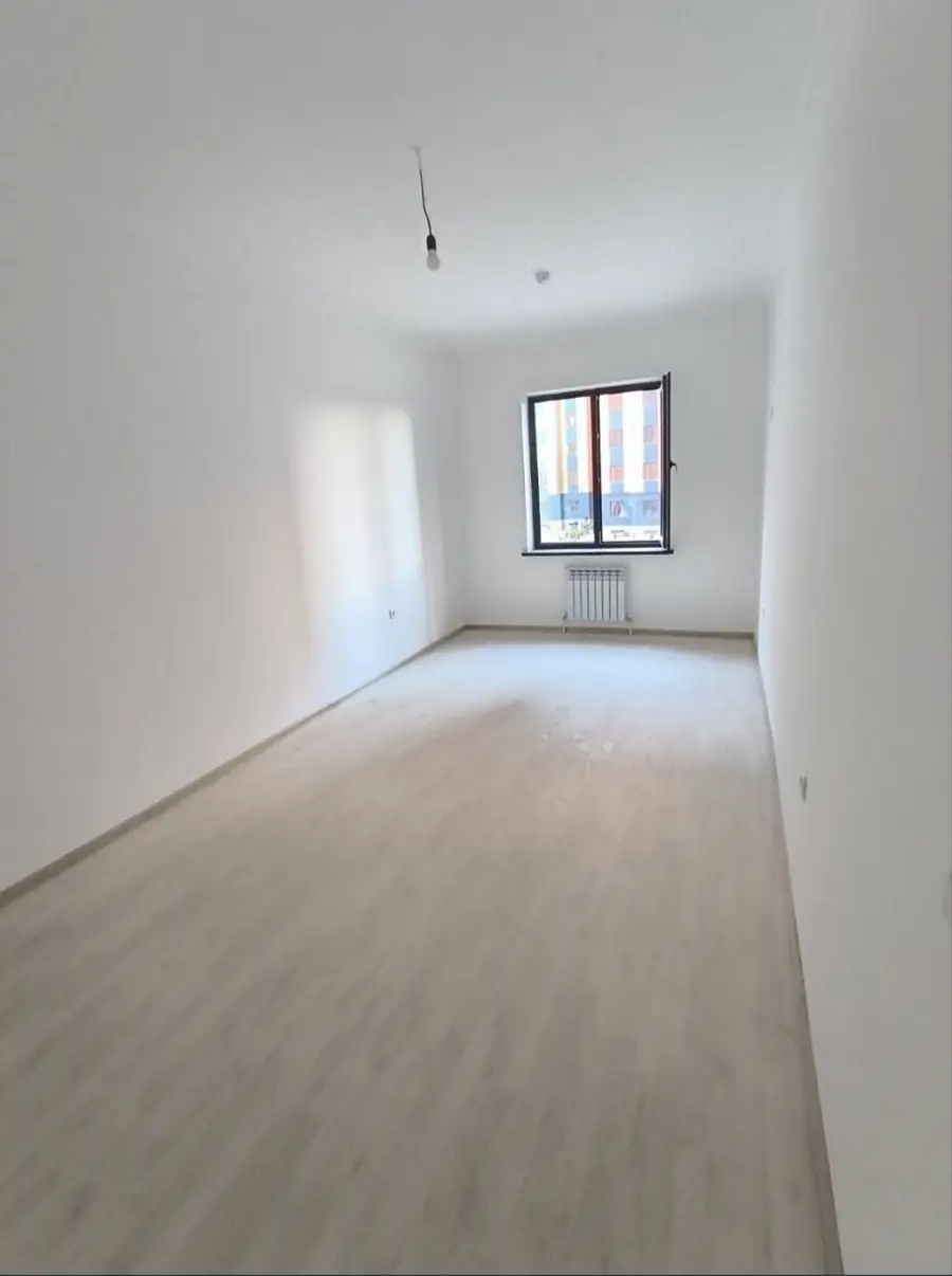 Продается 2-комнатная квартира − 53.4 м²