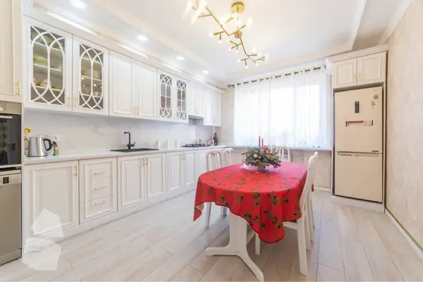 3-комн. квартира, 130 м², Юнусабадский район