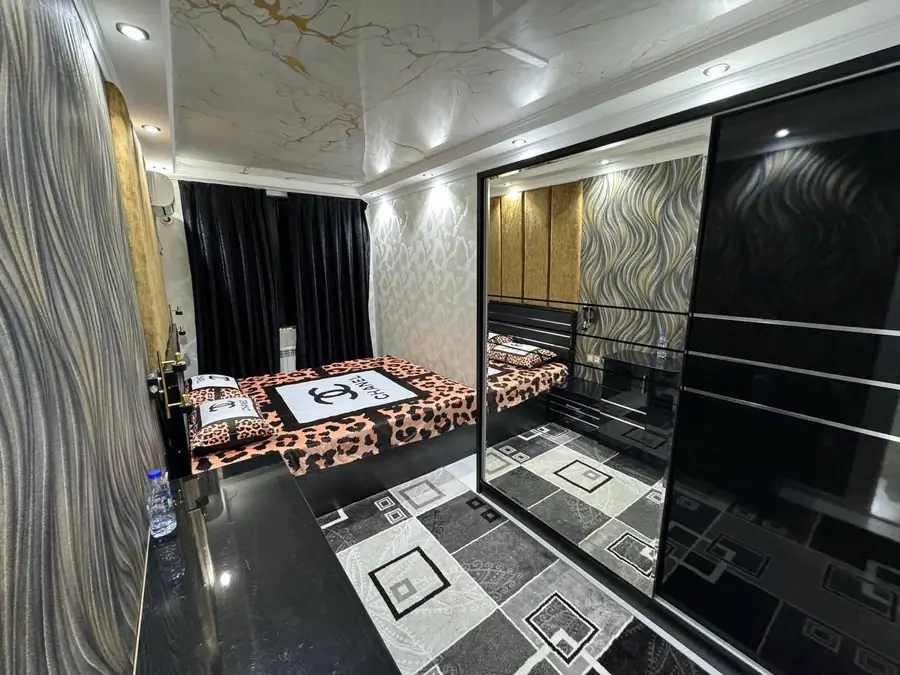 2 xonali kvartira sotiladi − 60 m²