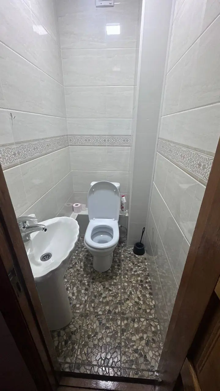 Сдается 4-комнатная квартира − 110 м²