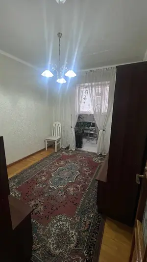 Сдается 4-комнатная квартира − 110 м²