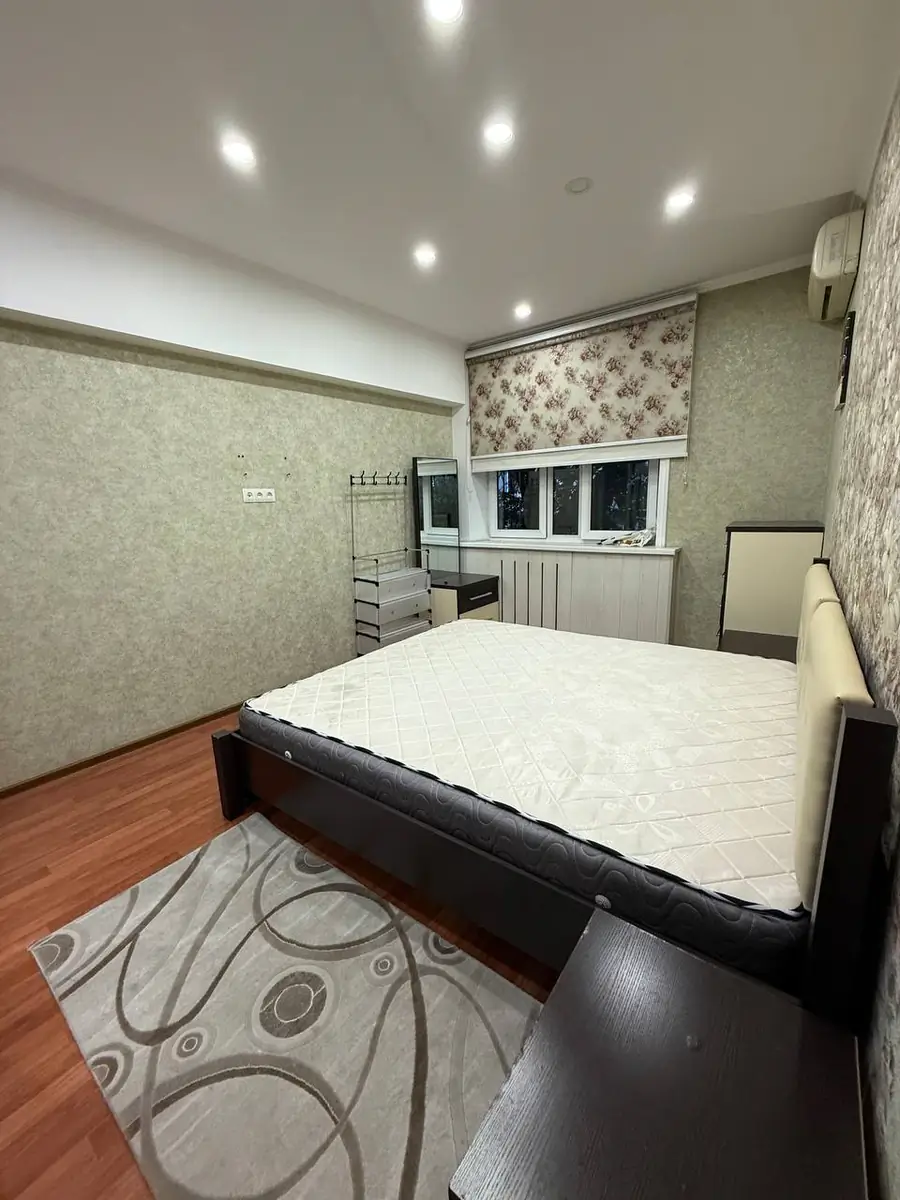 Ijaraga 3 xonali kvartira − 72 m²