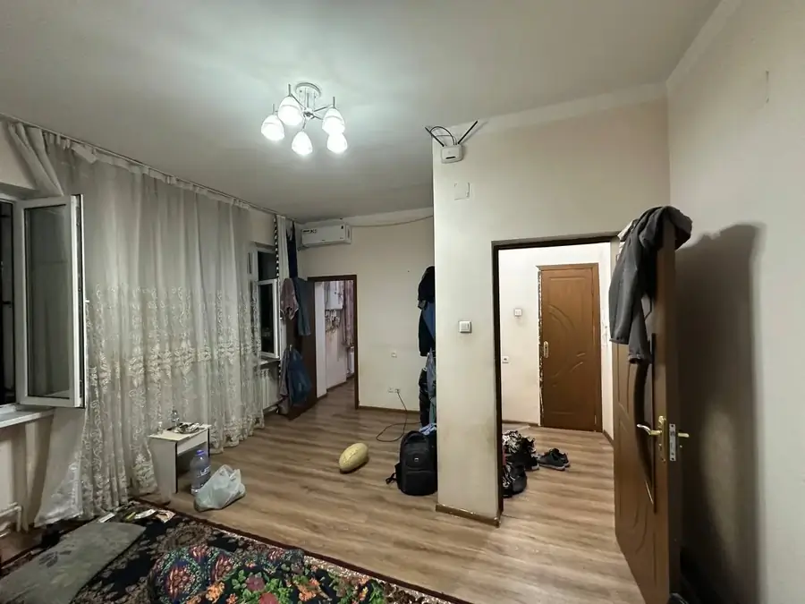 2 xonali kvartira sotiladi − 46 m²