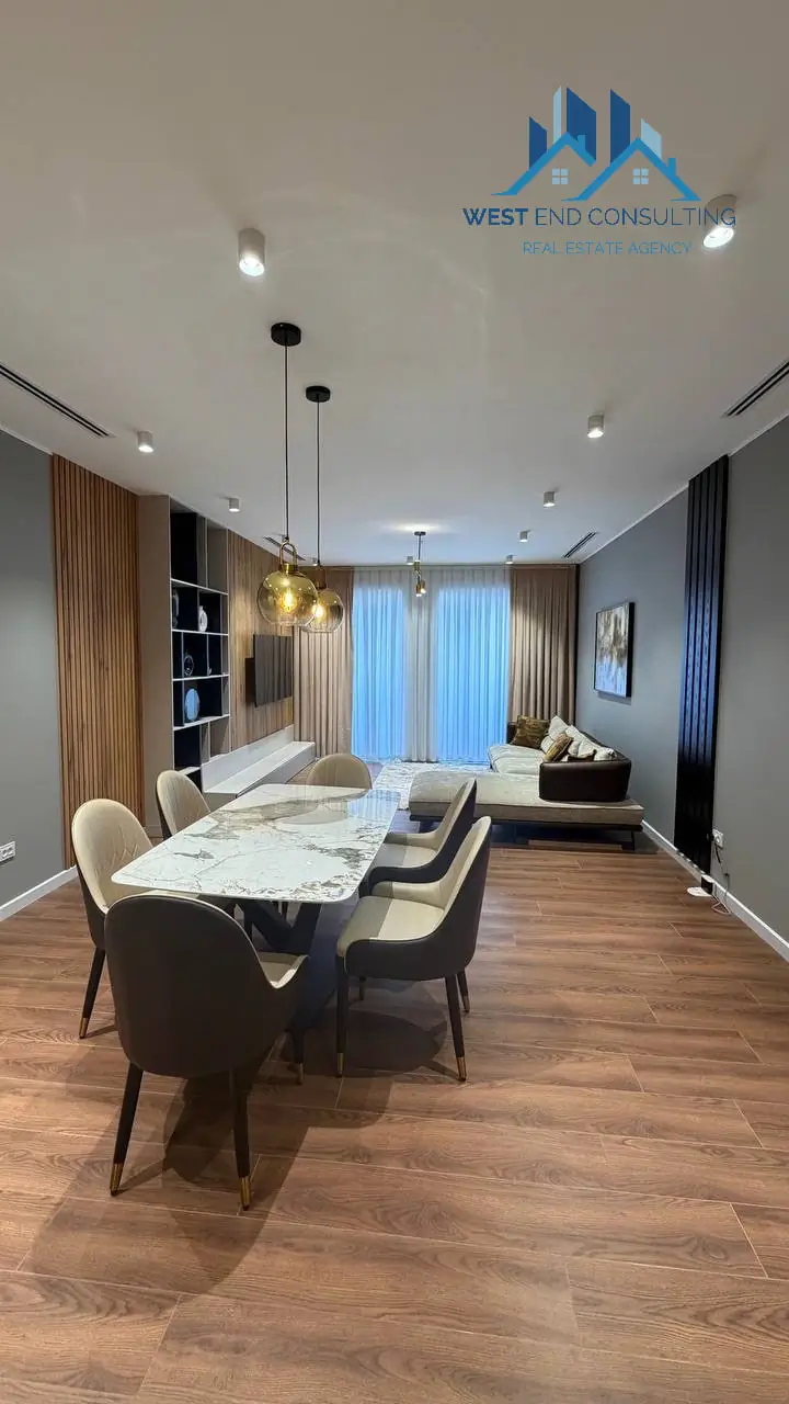 2 xonali kvartira sotiladi − 85 m²