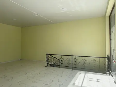 Savdo-sotiq maydoni − 64 m², 1/1 qavat