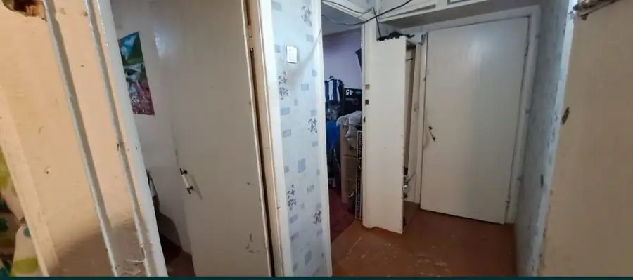 2 xonali kvartira sotiladi − 44 m²
