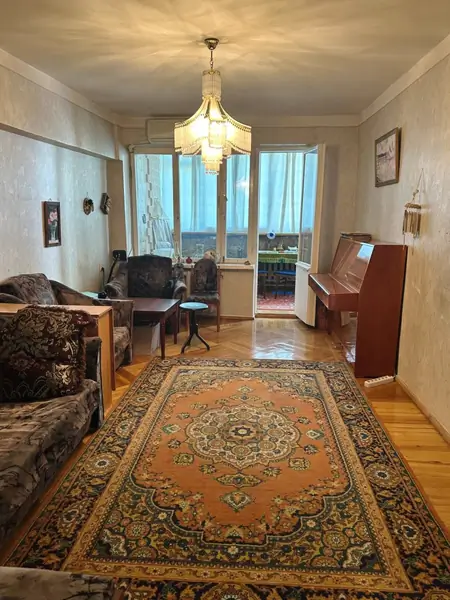 4-комнатная квартира − 80 м², 4/4 этаж