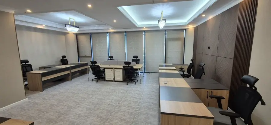 Ijaraga ofis − 77 m²