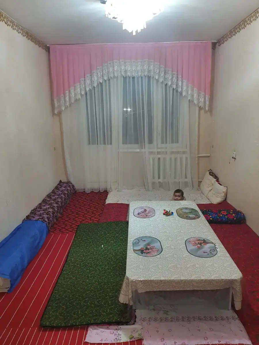 3 xonali kvartira sotiladi − 85 m²