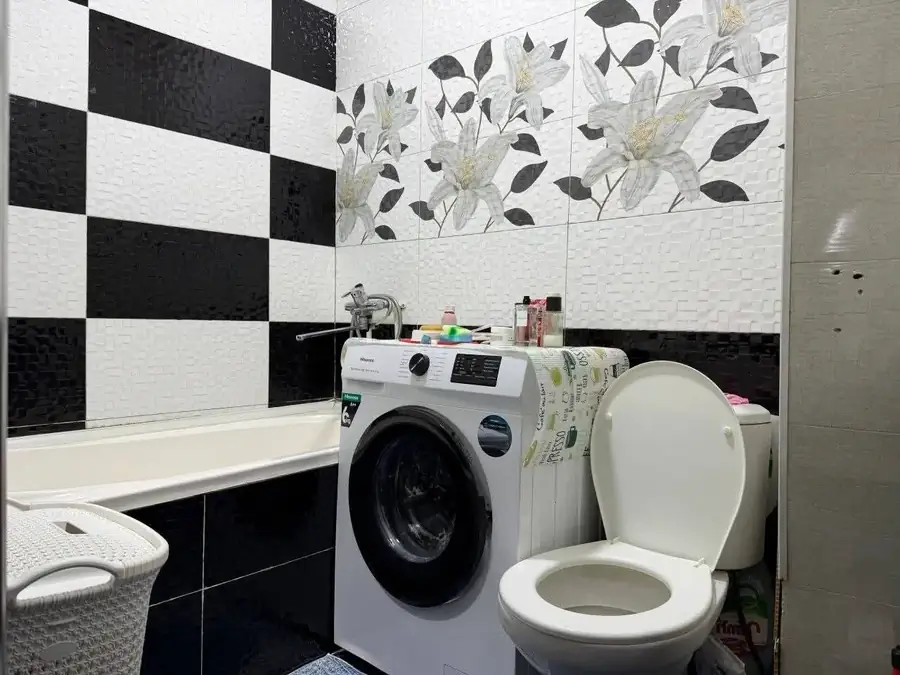1 xonali kvartira sotiladi − 30 m²