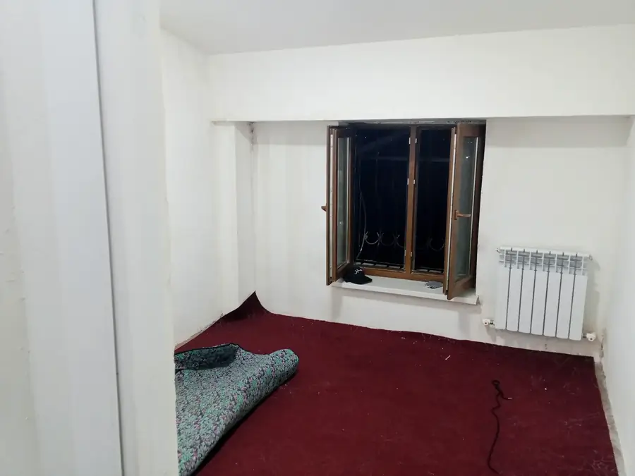 Продается 3-комнатная квартира − 80 м²