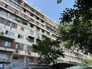 Более 5 xonali kvartira sotiladi − 152 m²