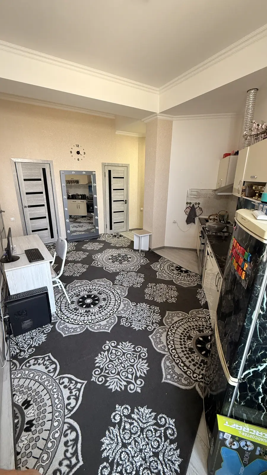 2 xonali kvartira sotiladi − 52 m²