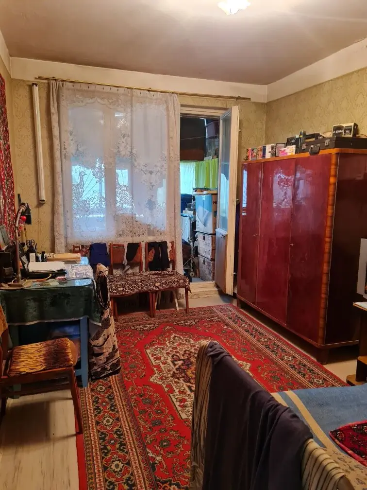 2 xonali kvartira sotiladi − 57 m²
