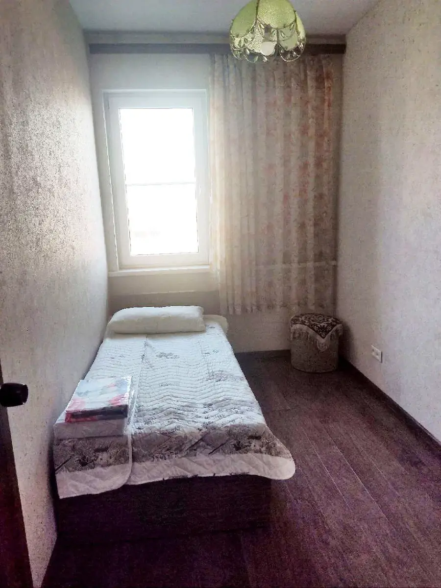 Сдается 3-комнатная квартира − 78 м²
