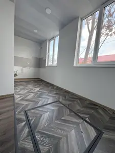 3 xonali kvartira − 70 m², 1/2 qavat