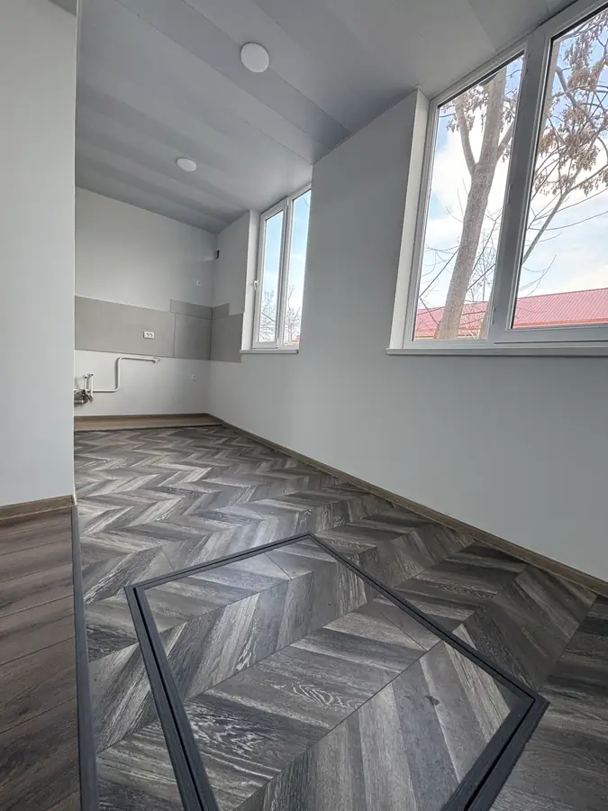 3 xonali kvartira sotiladi − 70 m²