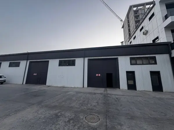 Склад − 550 м², 1/1 этаж
