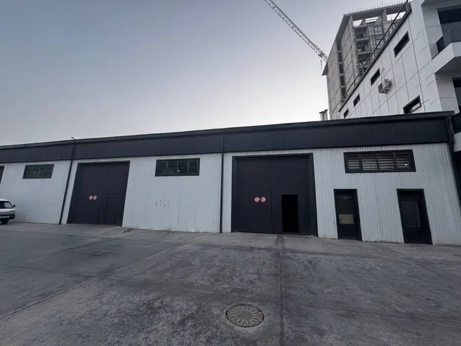 Ijaraga ombor − 550 m²
