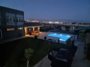 Ijaraga 2 qavatli uy − 350 m²