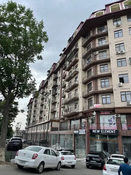 3-комнатная квартира − 86 м², 9/9 этаж