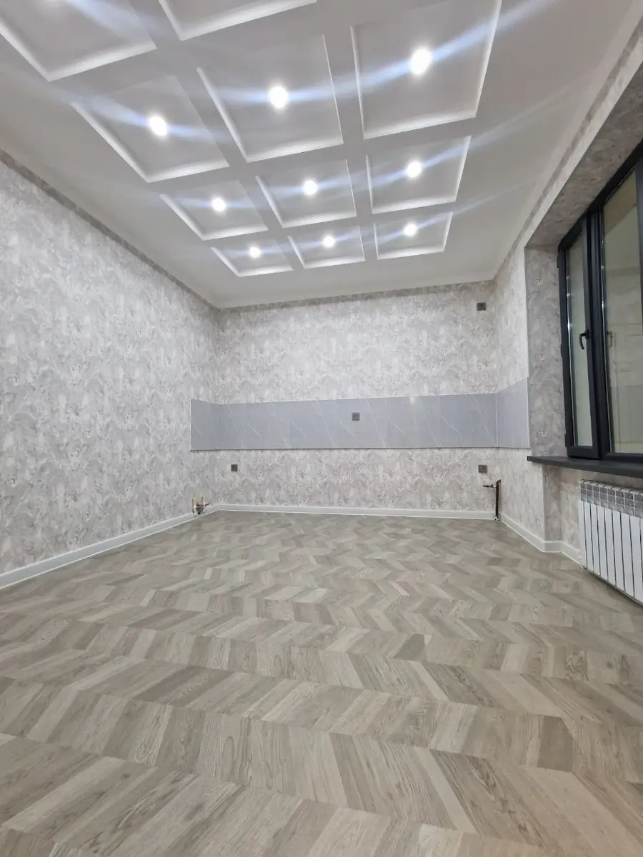 2 qavatli uy sotiladi − 230 m²