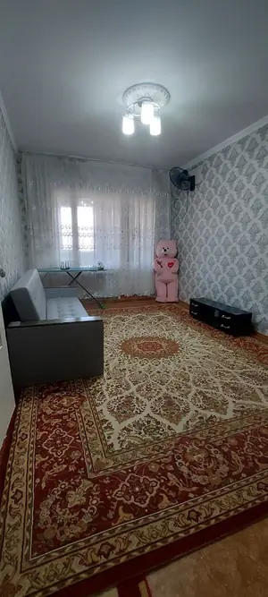 Сдается 1-комнатная квартира − 45 м²