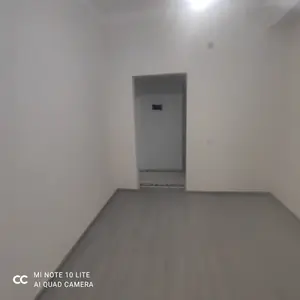 2 xonali kvartira sotiladi − 52.6 m²