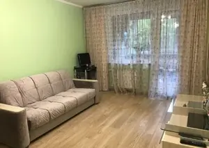 2 xonali kvartira sotiladi − 54 m²