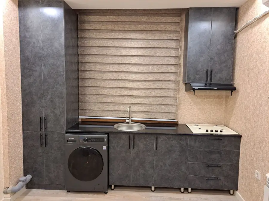 2 xonali kvartira sotiladi − 79 m²