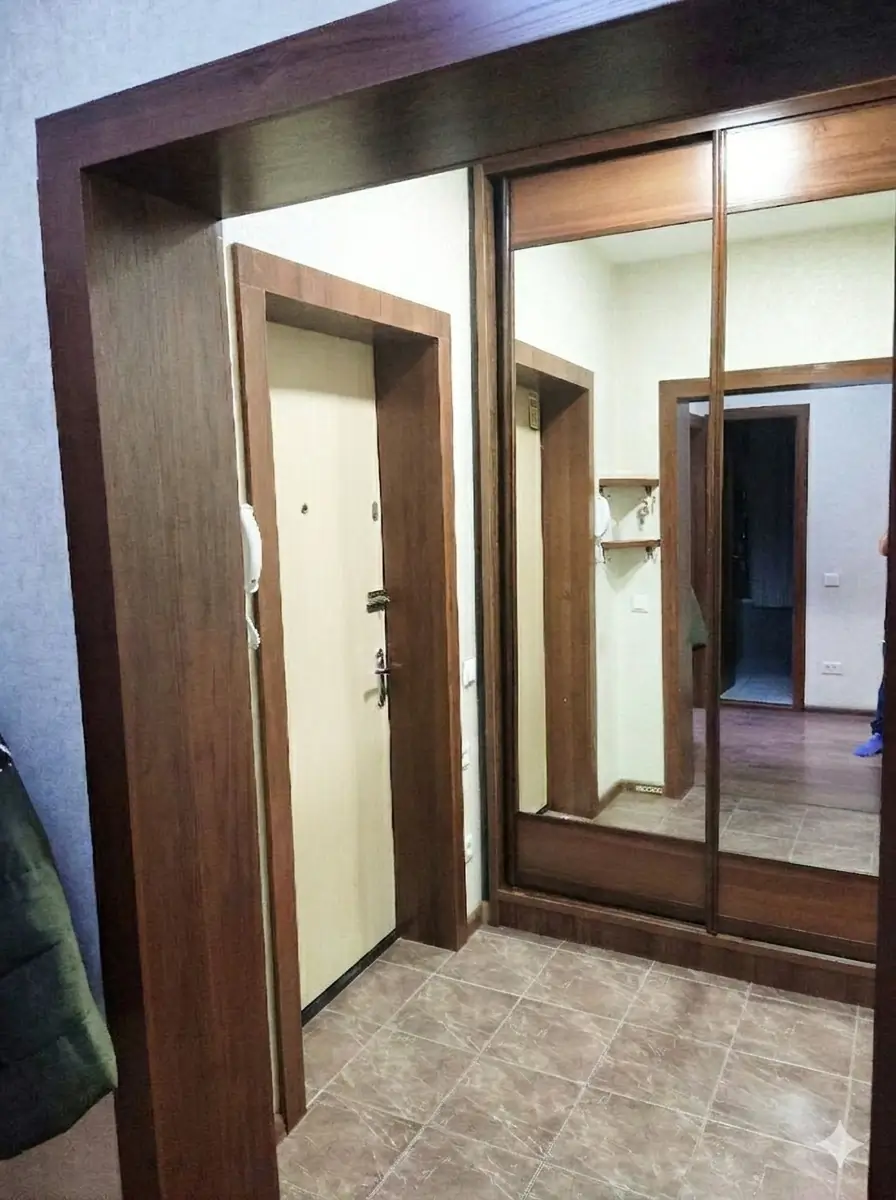 Сдается 3-комнатная квартира − 78 м²