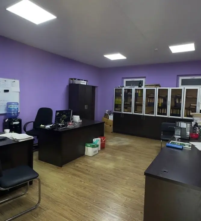 Ishlab chiqarish sotiladi − 2722 m²