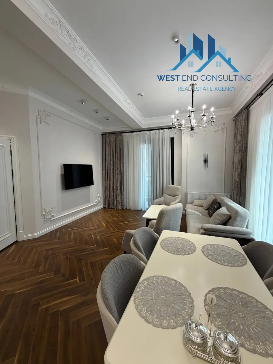 Продается 2-комнатная квартира − 63 м²
