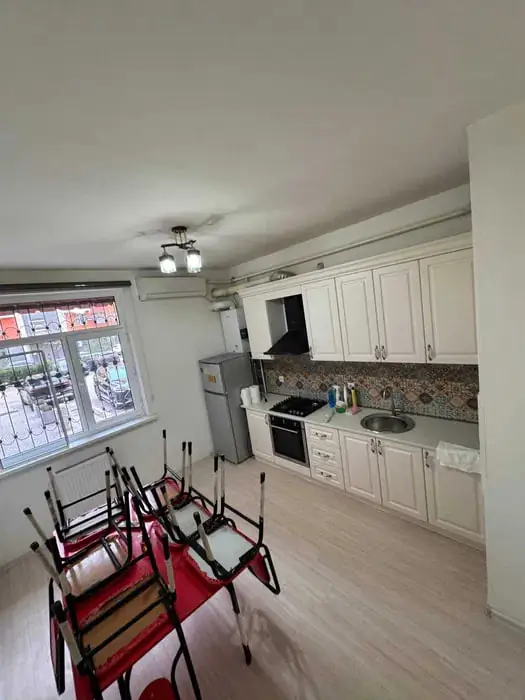Ijaraga 5 dan ortiq xonali kvartira − 160 m²