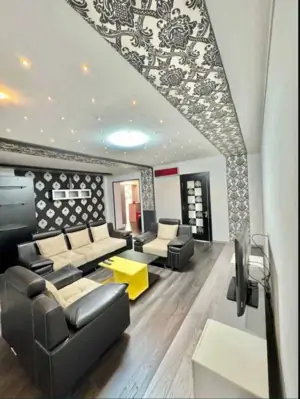 3 xonali kvartira sotiladi − 82 m²