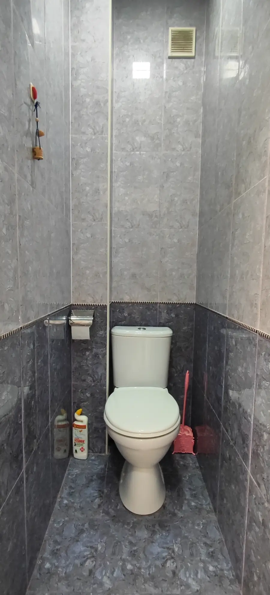 Продается 2-комнатная квартира − 65 м²