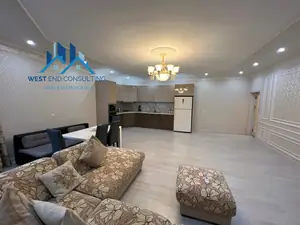 Сдается 3-этажный дом − 700 м²