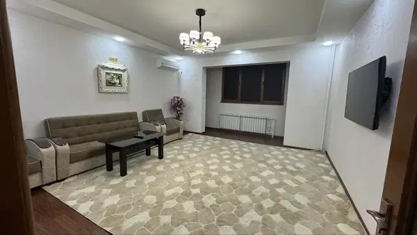 3-комнатная квартира − 72 м², 2/9 этаж