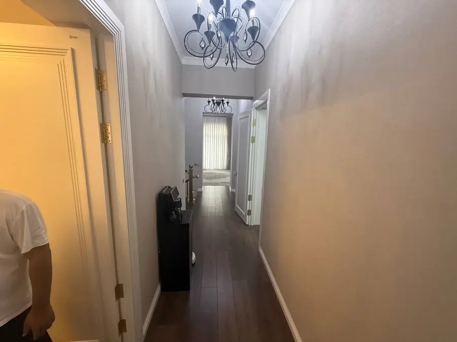 Ijaraga 3 qavatli uy − 400 m²