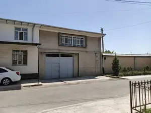 2 qavatli uy − 282.6 m², 999 sot. 