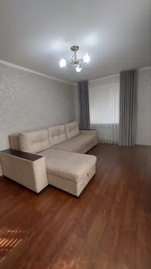 2 xonali kvartira sotiladi − 36 m²