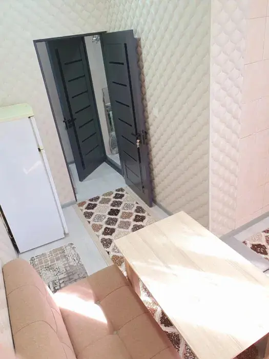 Сдается 2-комнатная квартира − 60 м²