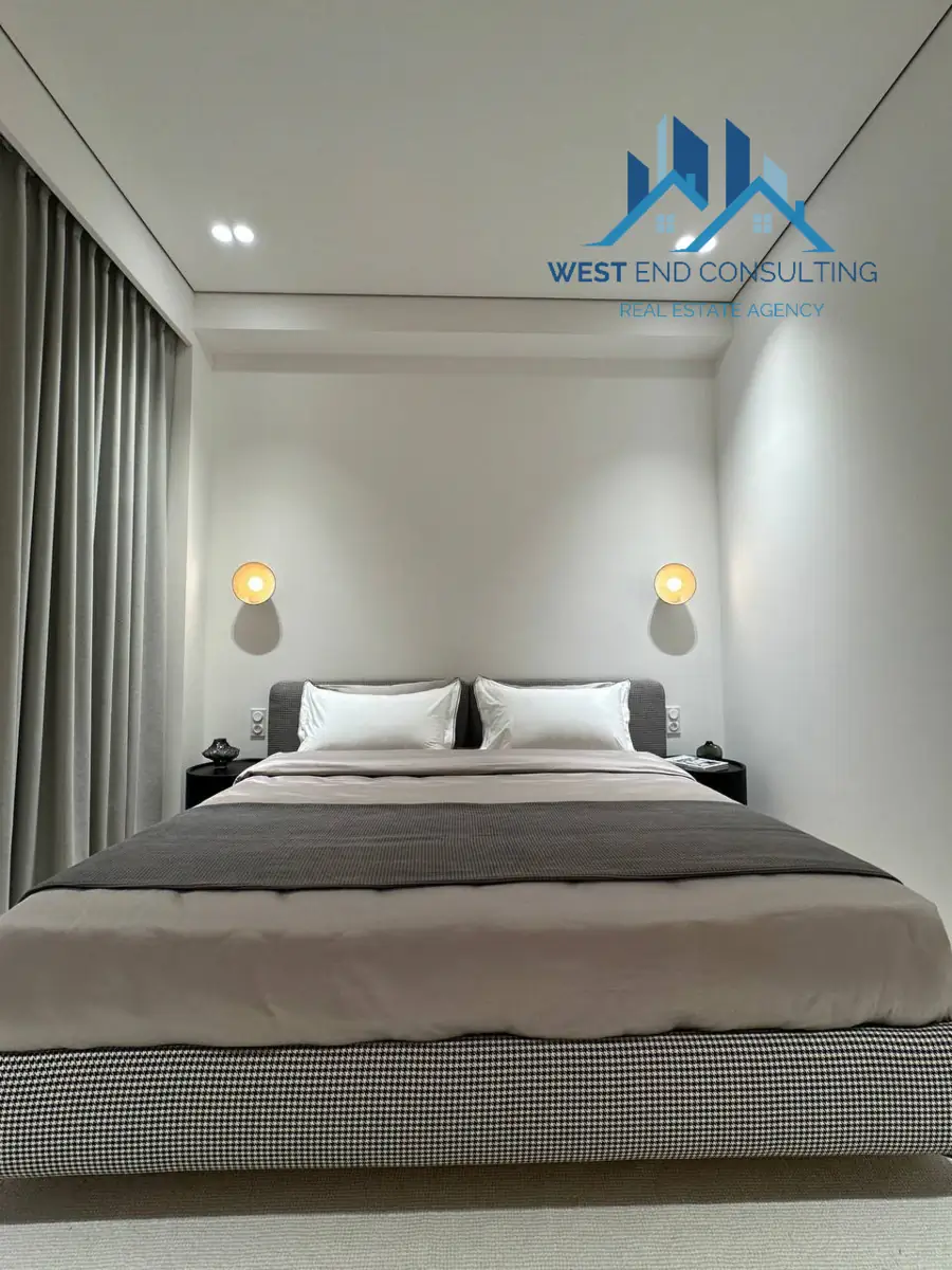 3 xonali kvartira sotiladi − 64 m²