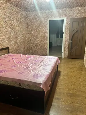 Сдается 2-комнатная квартира − 50 м²