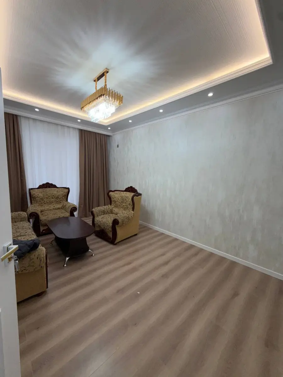 Ijaraga 3 xonali kvartira − 77 m²